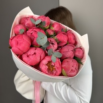 Букет "15 пионов"